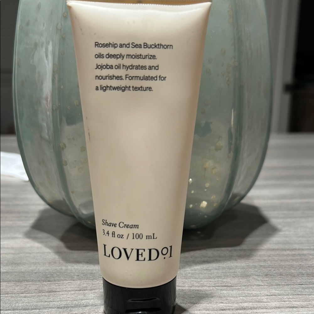 LOVED01 Shave Cream